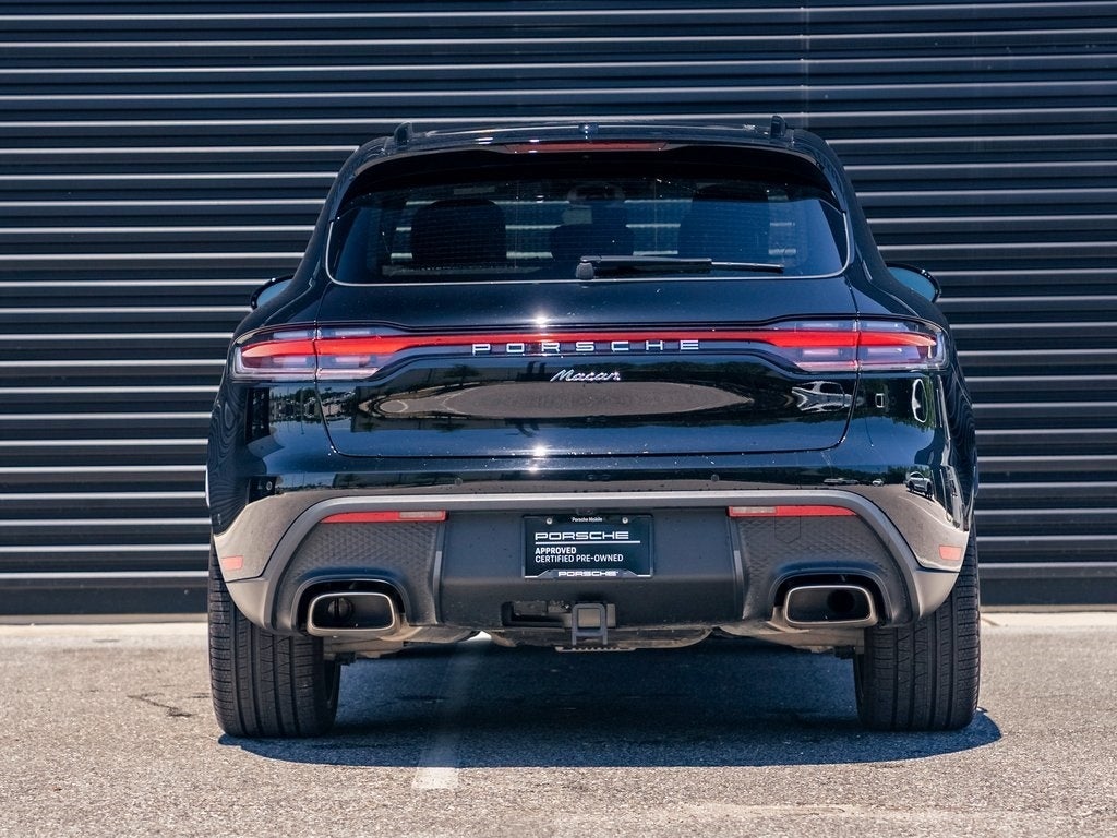 2024 Porsche Macan Demo