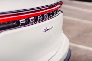 2023 Porsche Macan Demo
