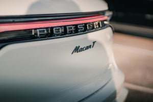 2024 Porsche Macan T Demo